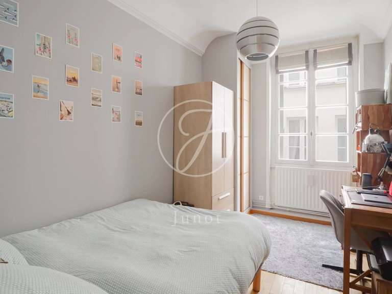 Appartement Paris 6e - 2 chambres - 59m²