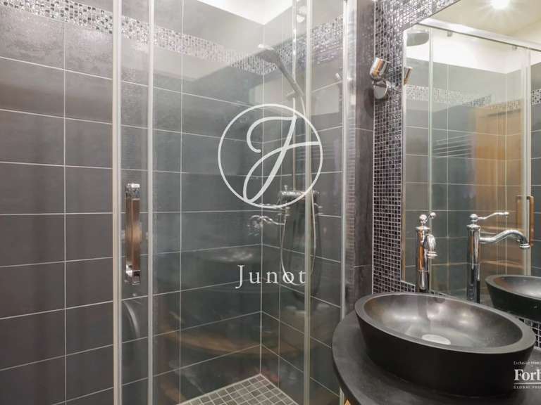 Appartement Paris 6e - 2 chambres - 59m²