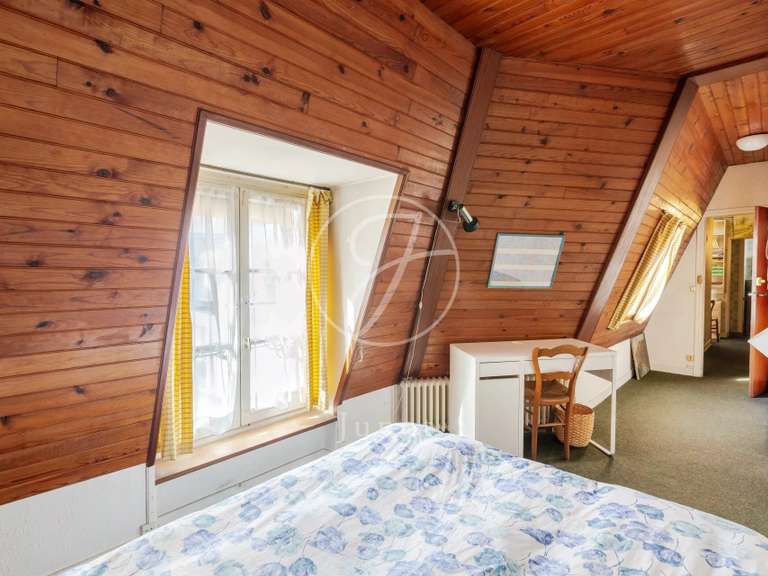 Appartement Paris 6e - 5 chambres - 144m²