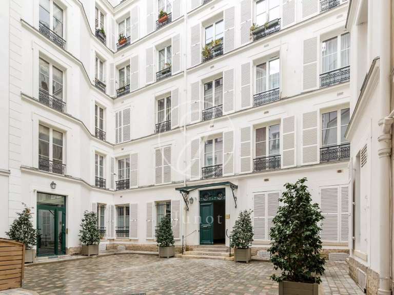 Appartement Paris 6e - 5 chambres - 144m²