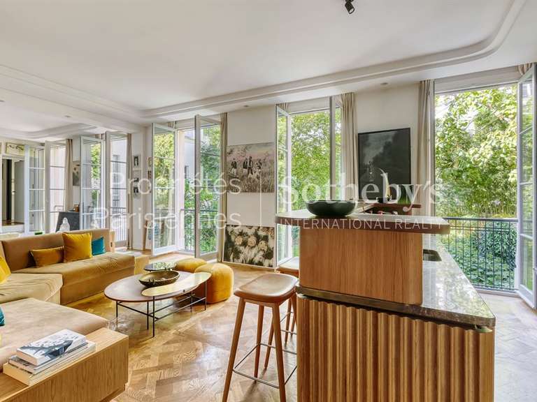 Appartement Paris 6e - 6 chambres - 371m²