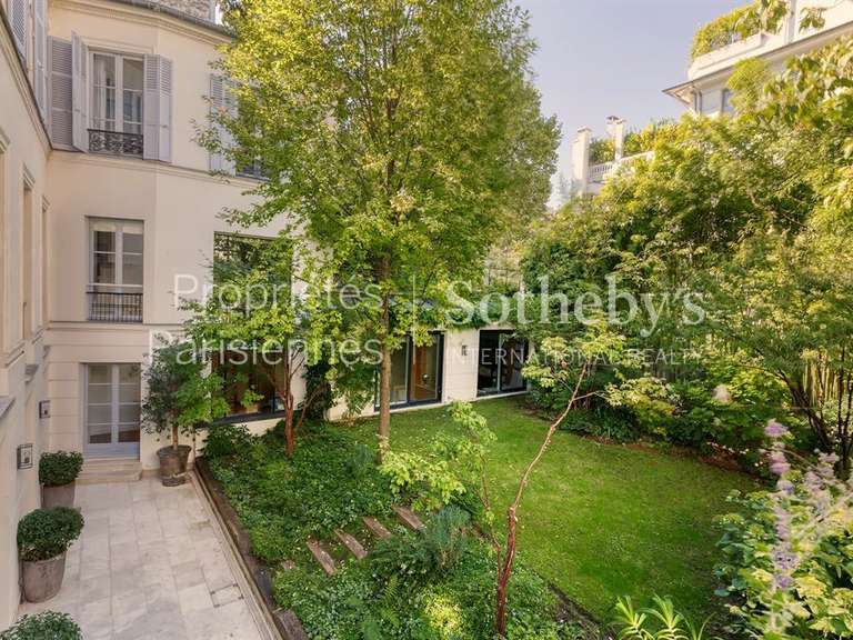 Appartement Paris 6e - 6 chambres - 371m²
