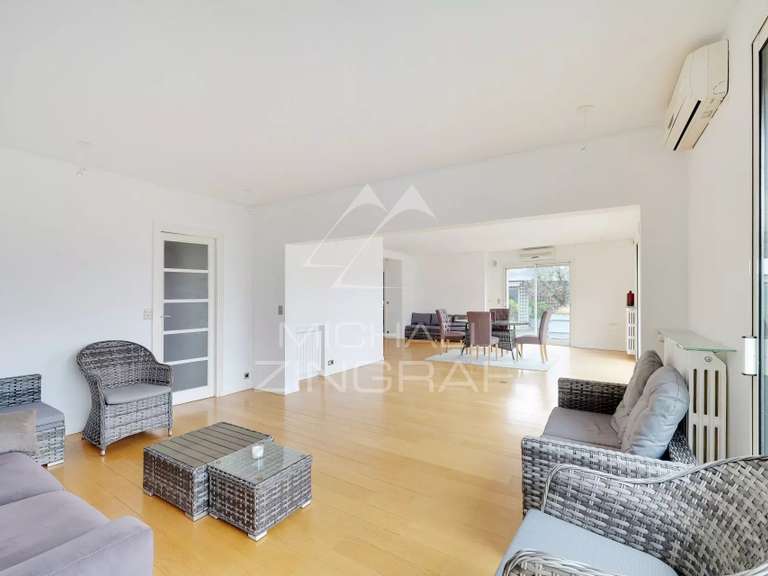 Apartment Paris 6e - 145m²