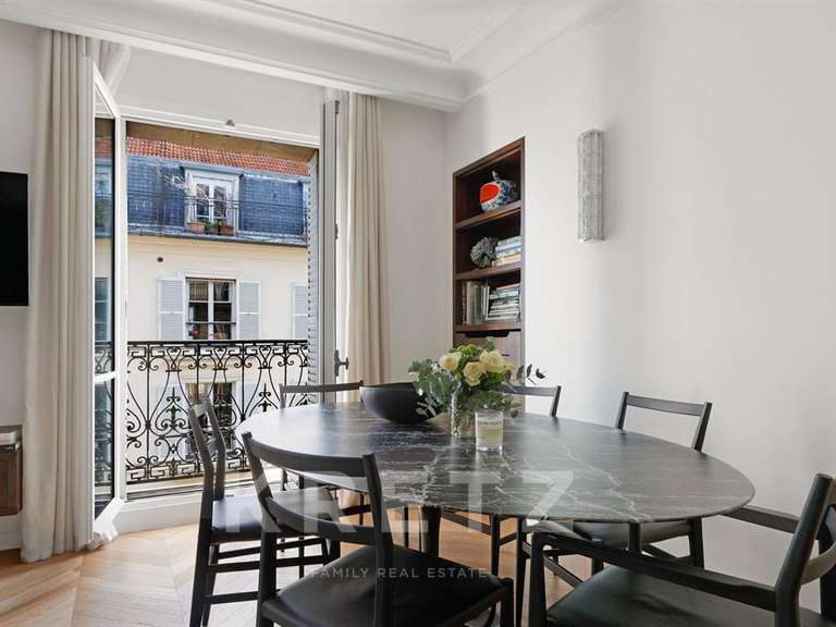 Appartement Paris 6e - 3 chambres - 86m²