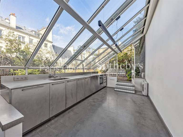 Appartement Paris 6e - 2 chambres - 179m²
