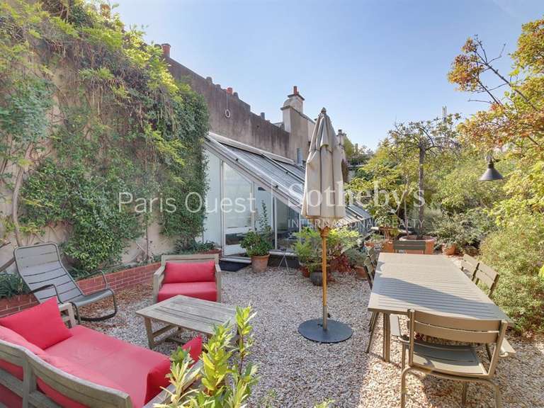 Appartement Paris 6e - 2 chambres - 179m²