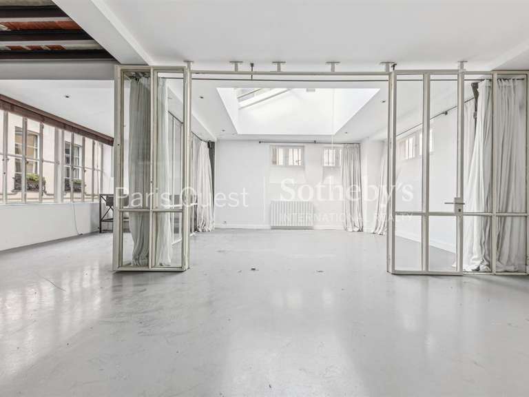 Appartement Paris 6e - 2 chambres - 179m²