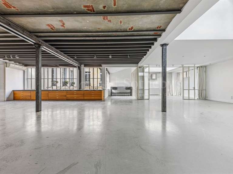 Appartement Paris 6e - 2 chambres - 179m²