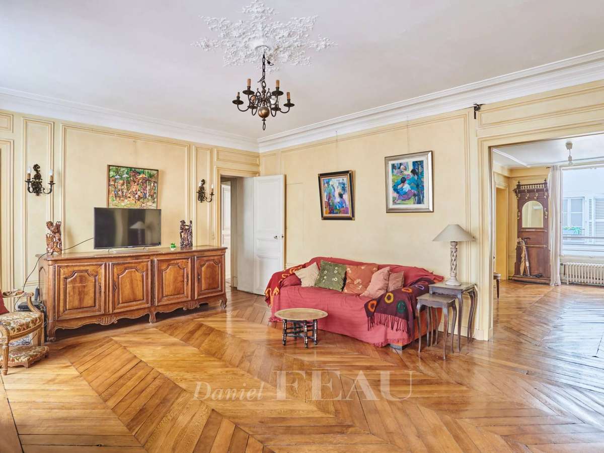 Apartment Paris 6e