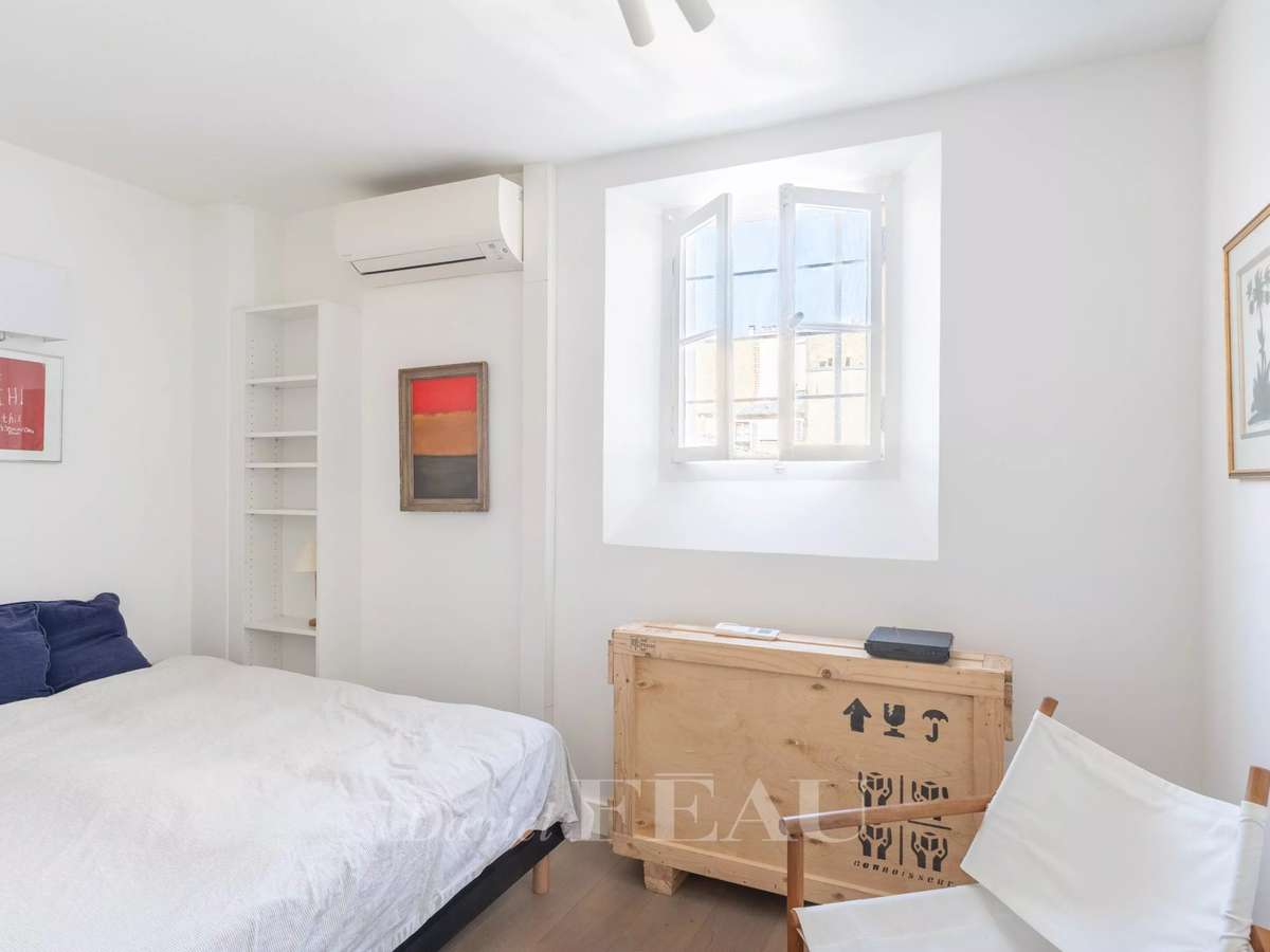 Apartment Paris 6e