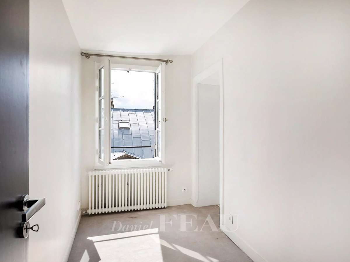 Apartment Paris 6e