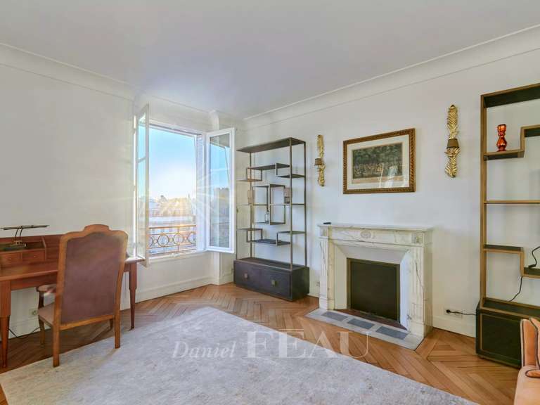 Appartement Paris 6e - 3 chambres - 166m²