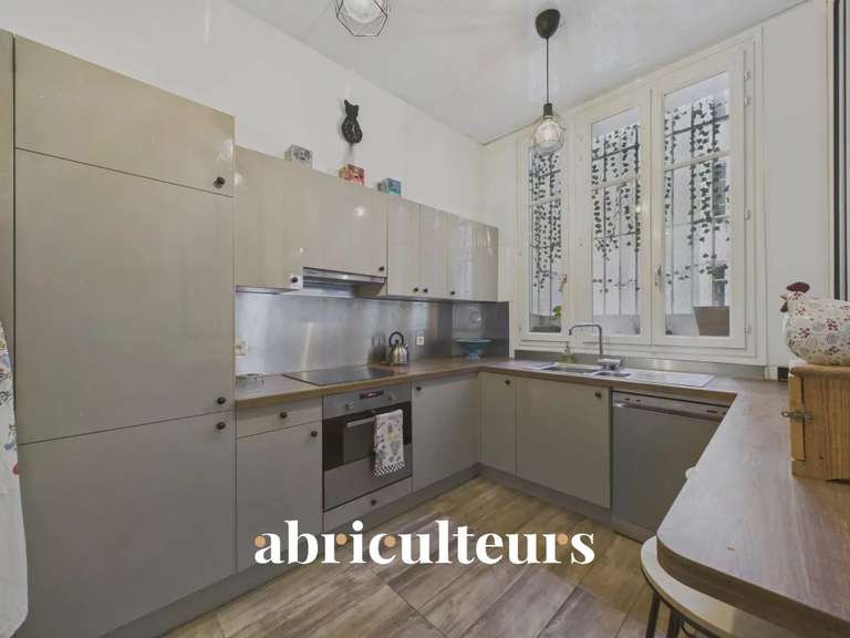 Appartement Paris 6e - 3 chambres - 105m²