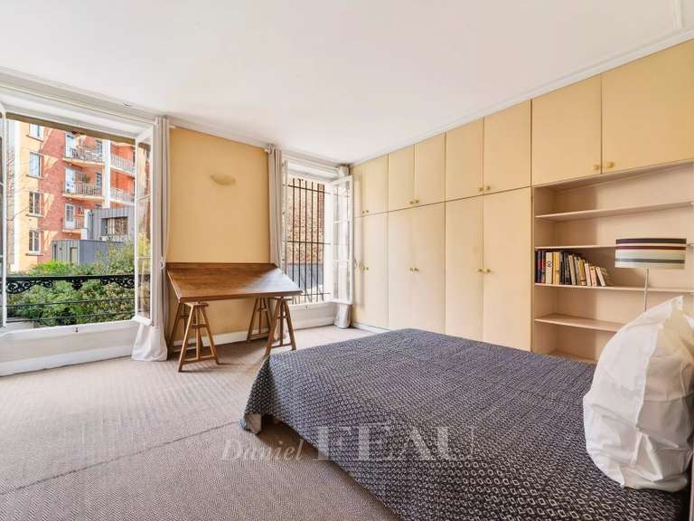 Appartement Paris 6e - 4 chambres - 201m²