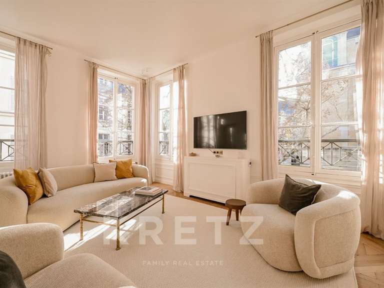 Appartement Paris 6e - 2 chambres - 76m²