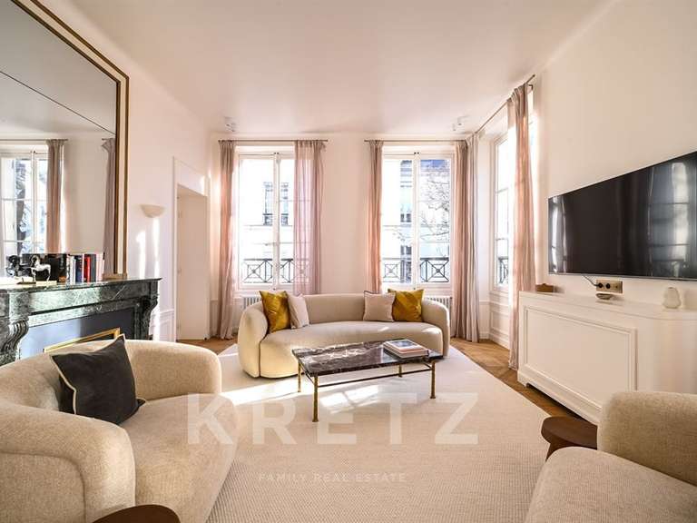 Appartement Paris 6e - 2 chambres - 76m²