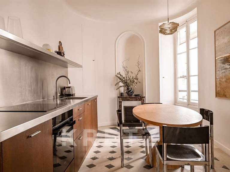 Appartement Paris 6e - 2 chambres - 76m²