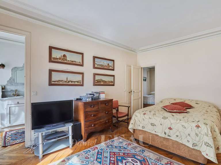 Appartement Paris 6e - 3 chambres - 114m²