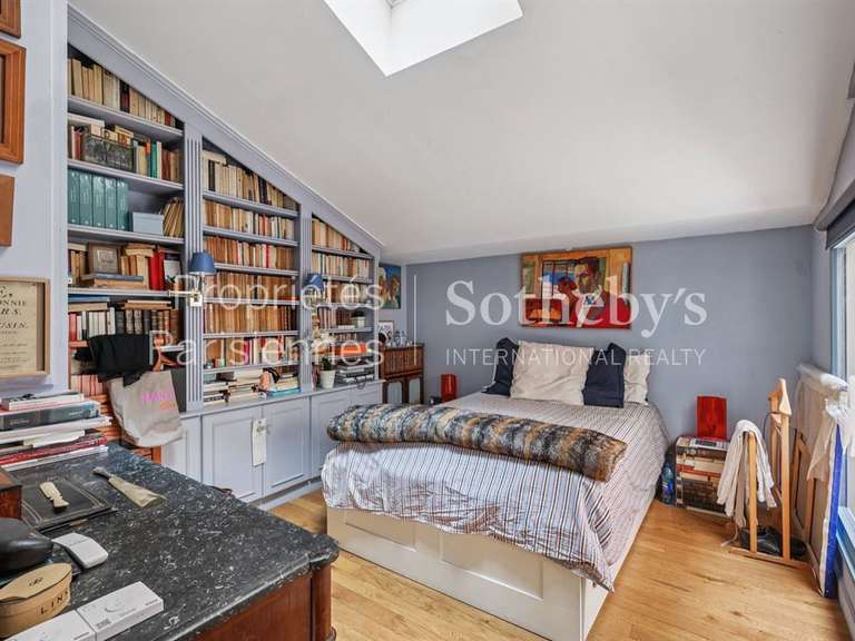 Appartement Paris 6e - 2 chambres - 73m²