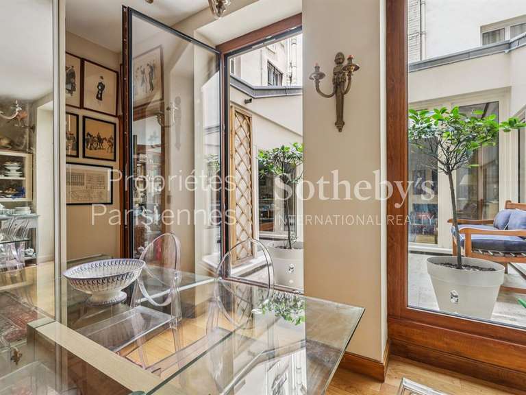 Appartement Paris 6e - 2 chambres - 73m²