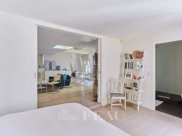 Appartement Paris 6e - 2 chambres - 100m²