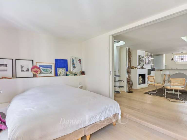Appartement Paris 6e - 2 chambres - 100m²
