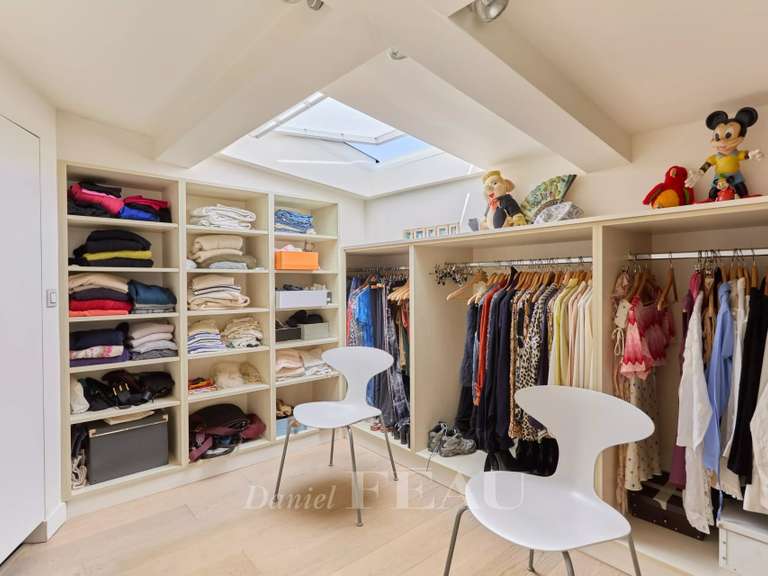 Appartement Paris 6e - 2 chambres - 100m²