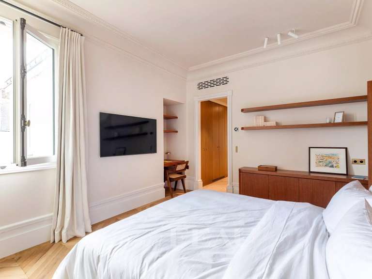 Apartment Paris 6e - 3 bedrooms - 183m²
