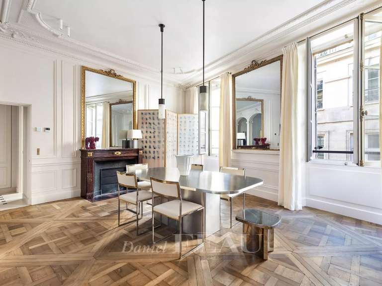 Apartment Paris 6e - 3 bedrooms - 150m²