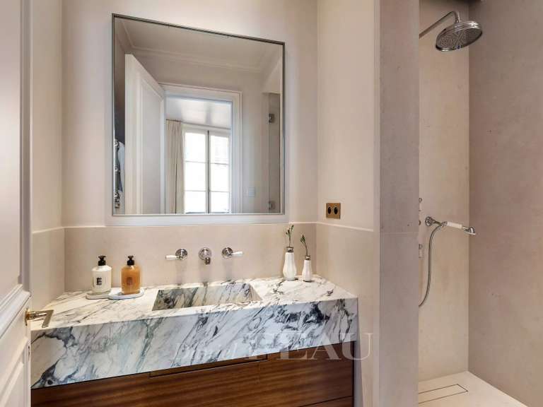 Apartment Paris 6e - 3 bedrooms - 150m²
