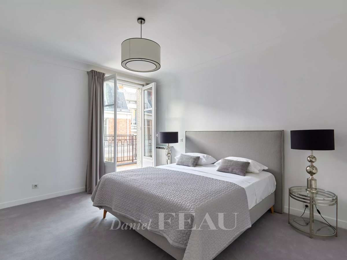 Apartment Paris 6e