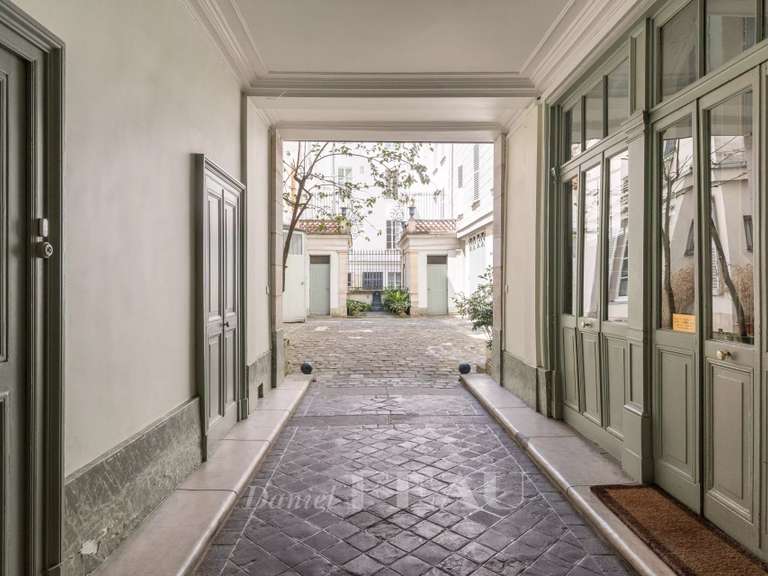 Appartement Paris 6e - 4 chambres - 170m²