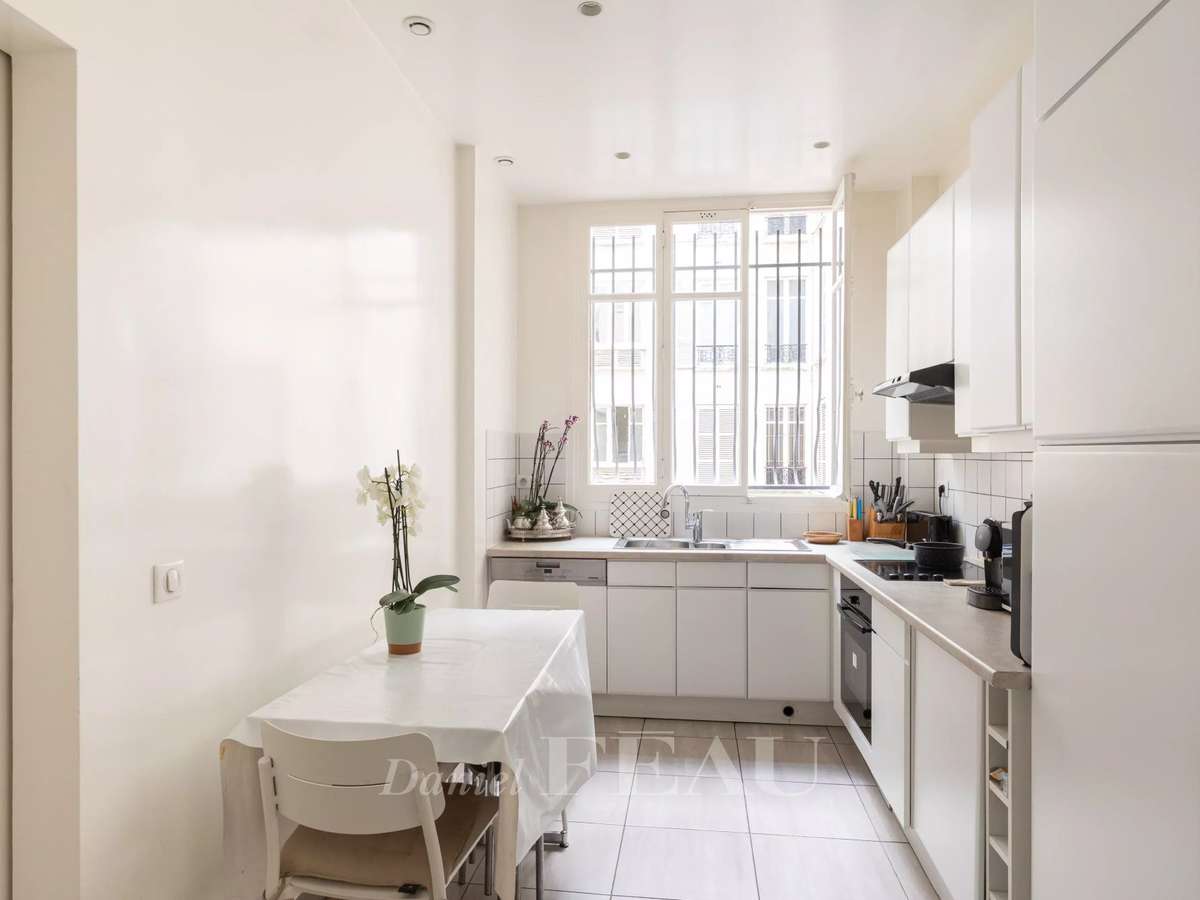 Apartment Paris 6e