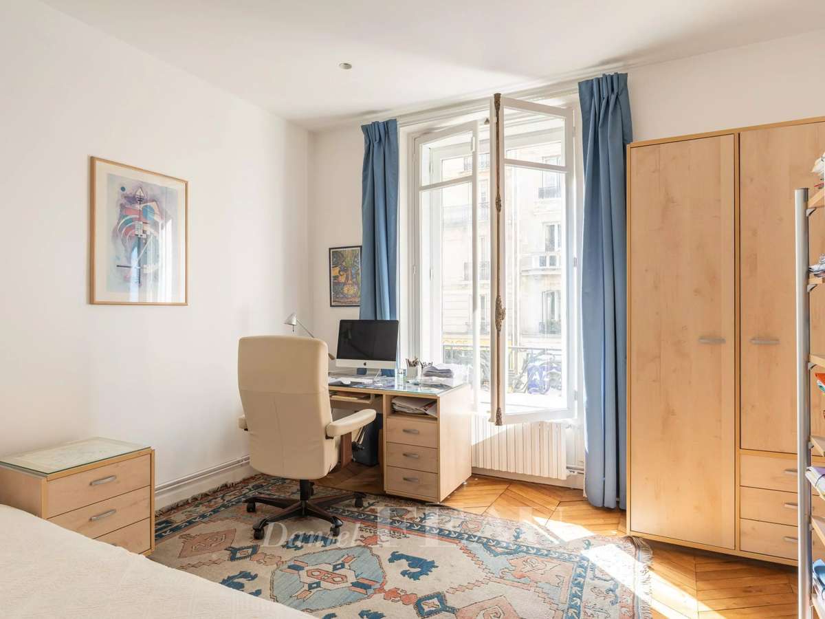Apartment Paris 6e