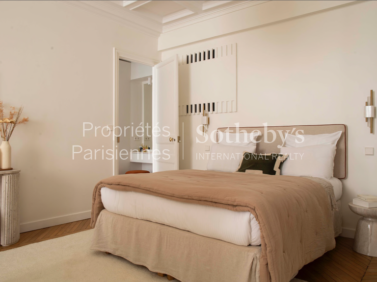 Appartement Paris 6e - 4 chambres - 205m²