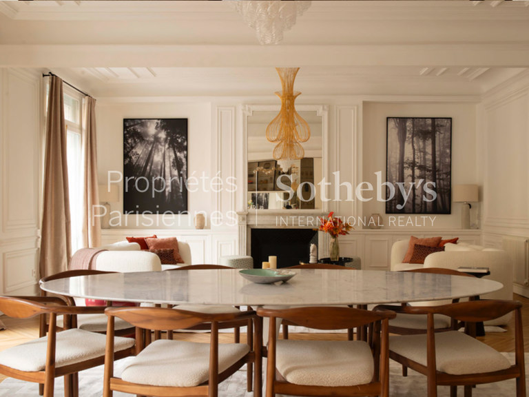 Appartement Paris 6e - 4 chambres - 205m²