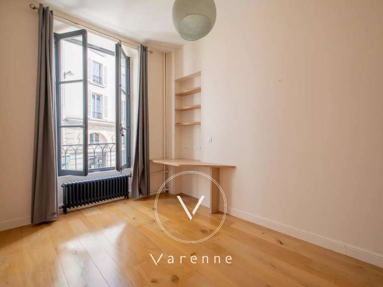 Appartement Paris 6e - 4 chambres - 170m²