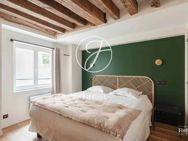 Appartement Paris 6e - 2 chambres - 80m²