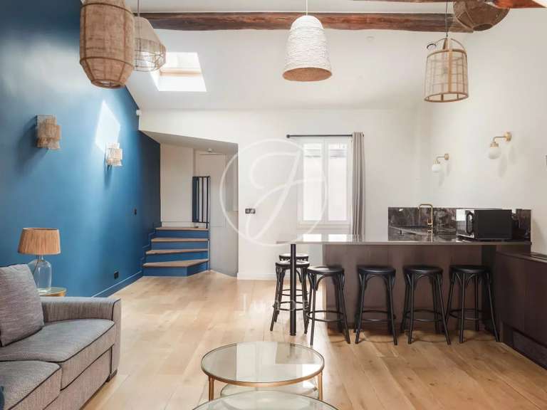 Appartement Paris 6e - 2 chambres - 80m²