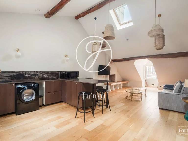 Appartement Paris 6e - 2 chambres - 80m²