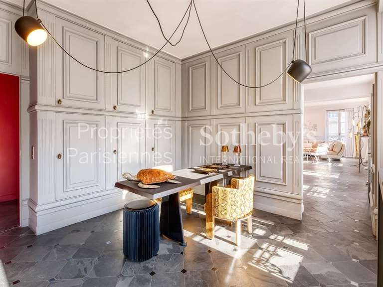 Appartement Paris 6e - 2 chambres - 181m²
