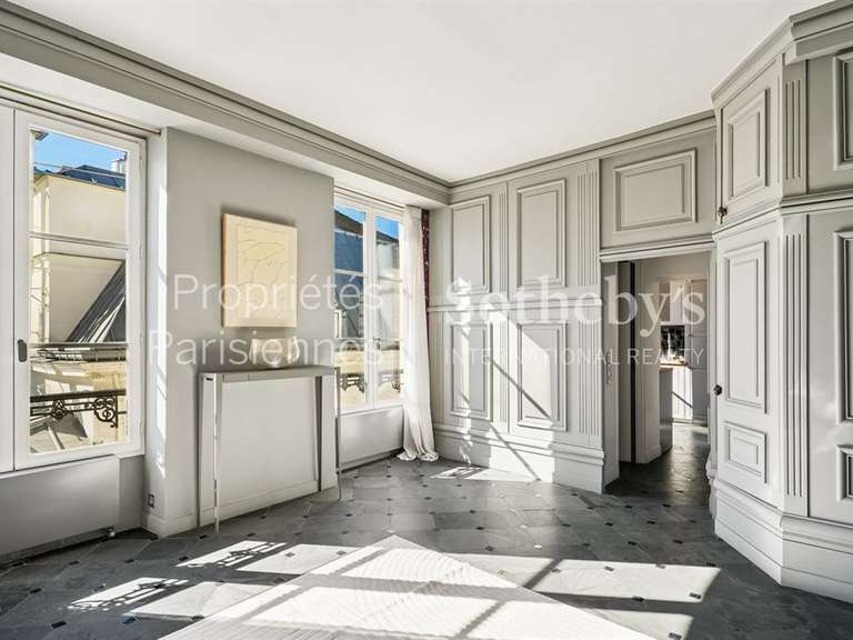 Appartement Paris 6e - 2 chambres - 181m²