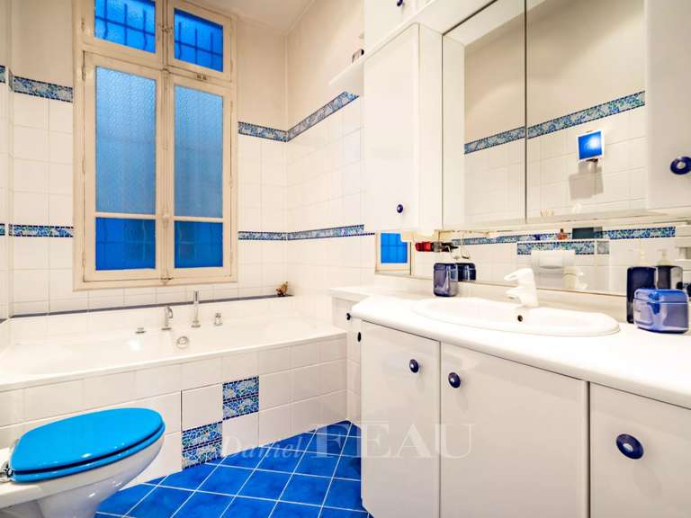 Appartement Paris 6e - 3 chambres - 147m²