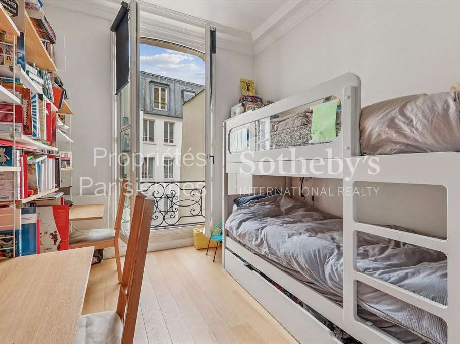 Apartment Paris 6e