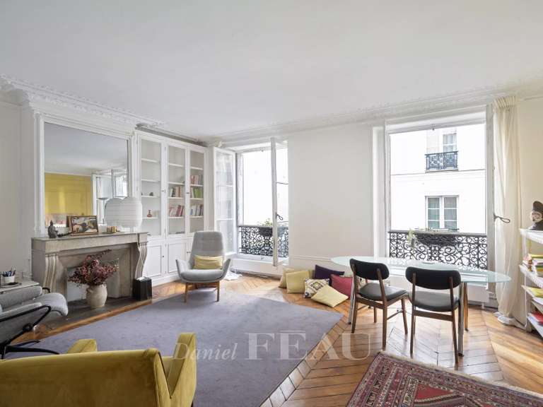 Appartement Paris 6e - 2 chambres - 109m²