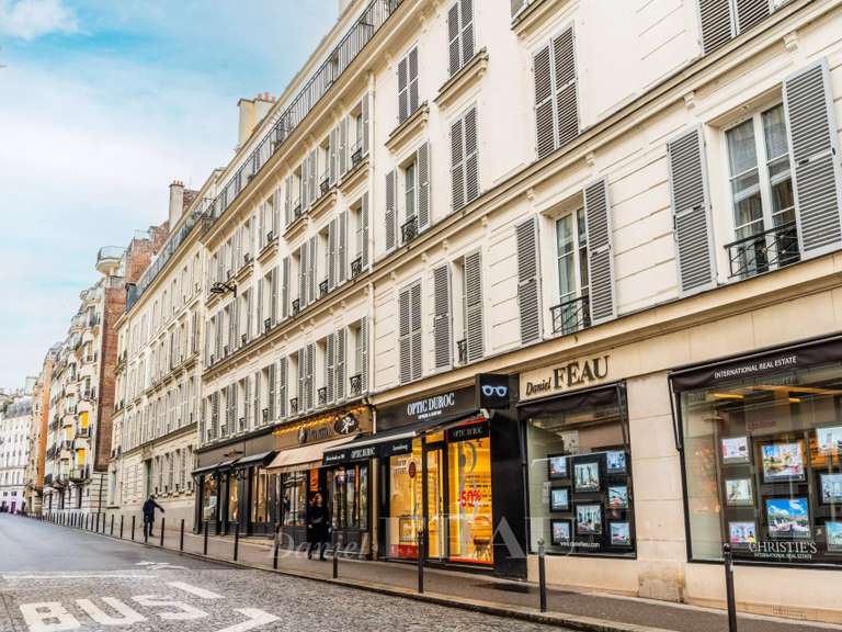 Appartement Paris 6e - 3 chambres - 121m²