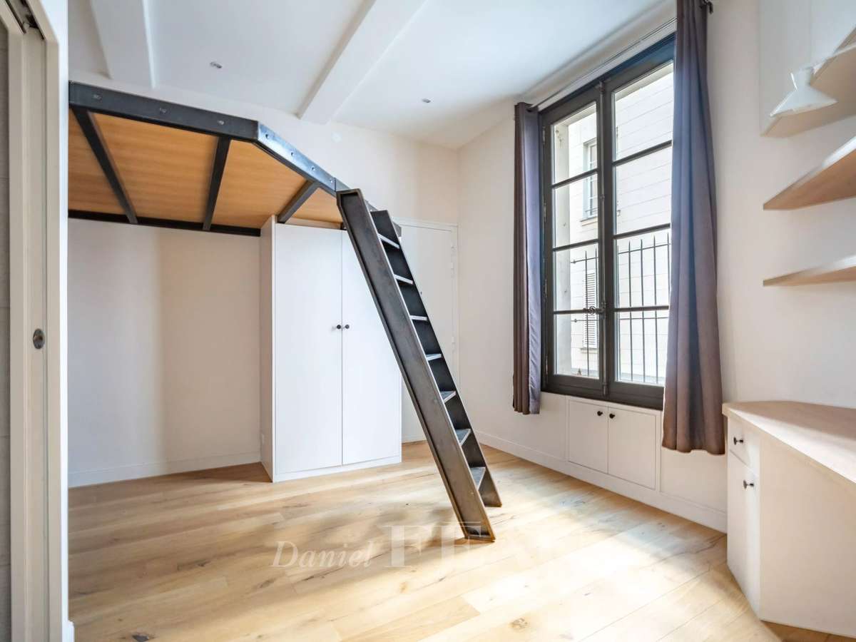 Apartment Paris 6e