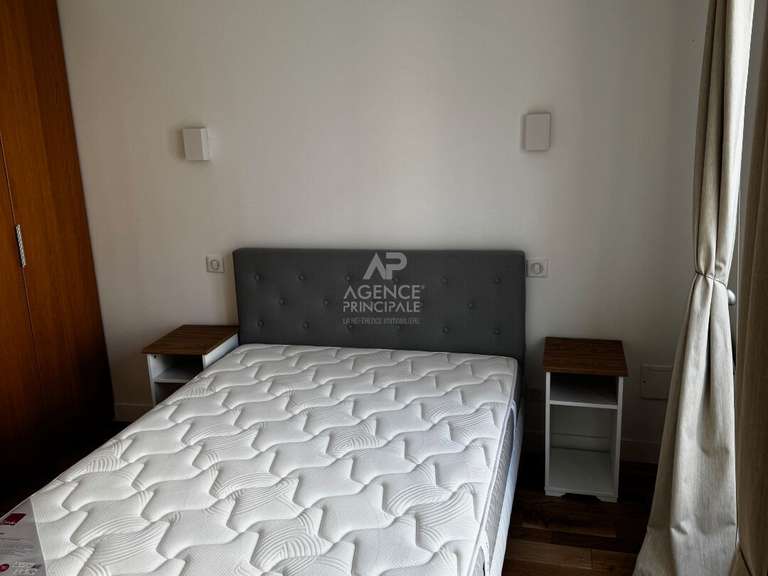 Appartement Paris 6e - 2 chambres - 75m²