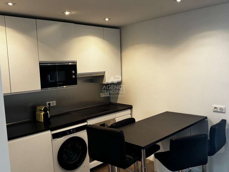 Appartement Paris 6e - 2 chambres - 75m²