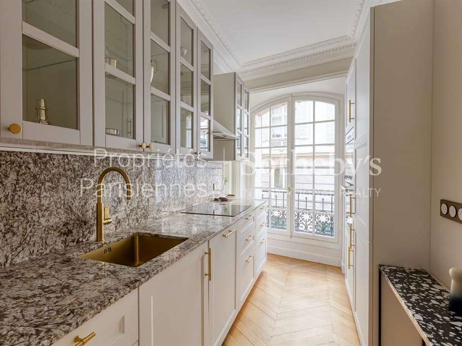 Apartment Paris 6e